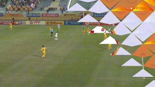 Văn Quyết lập cú đúp, CLB Hà Nội áp sát tốp 3 ảnh 14 Văn Quyết lập cú đúp, CLB Hà Nội áp sát tốp 3 ảnh 14