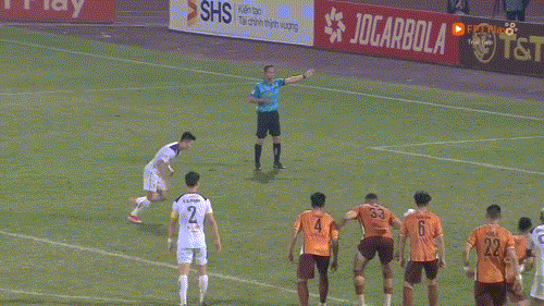 Lần đầu sau 12 năm, Hà Nội FC thua HAGL trên sân nhà ảnh 18