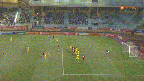 Hòa nhau 4-4, CAHN và Quảng Nam tạo nên màn rượt đuổi ngoạn mục từng phút giây ảnh 17