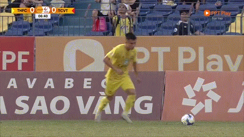 Lucas vùi dập mộng vô địch của Thể Công Viettel ảnh 4