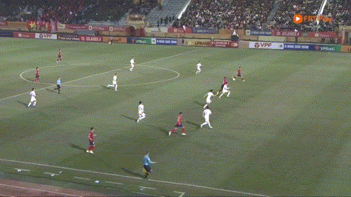 Vòng 14 LPBank V-League 2024/25: Thể Công Viettel mất điểm sau màn rượt đuổi tỷ số phút bù giờ với CAHN ảnh 21