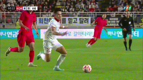 Đội tuyển Hàn Quốc dội mưa bàn thắng vào lưới đội tuyển Việt Nam ảnh 35