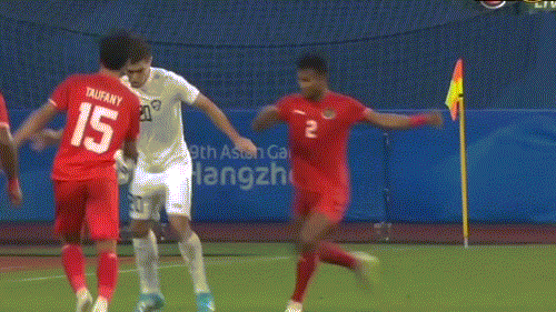 Cú đúp của Esanov giúp Olympic Uzbekistan loại Olympic Indonesia khỏi Asiad 19 ảnh 15 Cú đúp của Esanov giúp Olympic Uzbekistan loại Olympic Indonesia khỏi Asiad 19 ảnh 15