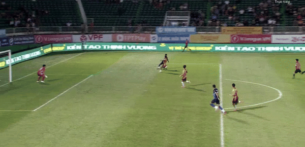 Bàn thắng ấn định tỷ số của Alan