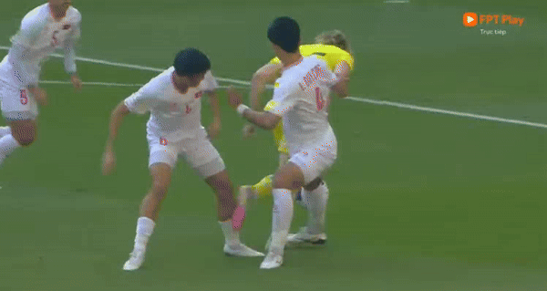 Đánh bại U23 Malaysia, U23 Việt Nam đặt một chân vào tứ kết giải U23 châu Á ảnh 2 Đánh bại U23 Malaysia, U23 Việt Nam đặt một chân vào tứ kết giải U23 châu Á ảnh 2