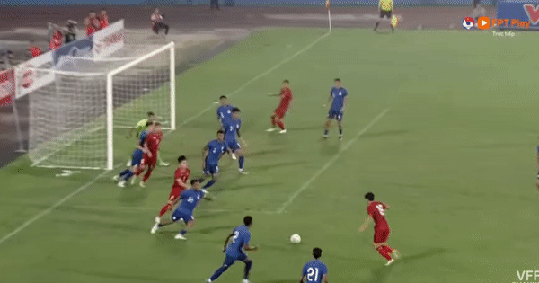 Hàng công lỡ cơ hội, hàng thủ mắc sai sót khiến U23 Việt Nam chia điểm với U23 Singapore ảnh 26 Hàng công lỡ cơ hội, hàng thủ mắc sai sót khiến U23 Việt Nam chia điểm với U23 Singapore ảnh 26