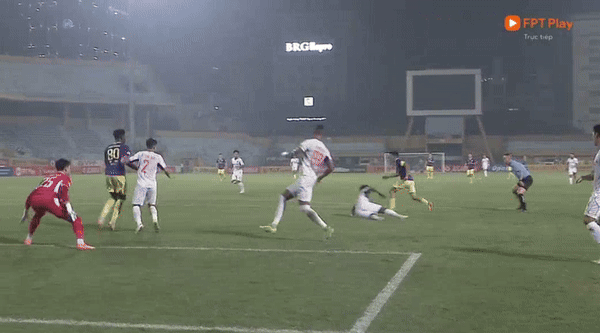 CLB Hà Nội trở lại tốp 3 LPBank V-League 2024/25 ảnh 4