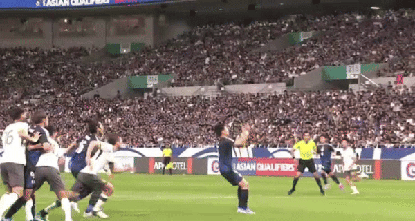 Nhật Bản đè bẹp Trung Quốc 7 bàn ở Vòng loại World Cup ảnh 3