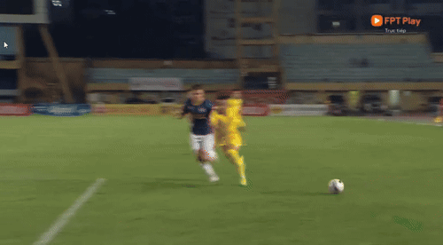 Thắng Quảng Nam, CLB Hà Nội làm nóng cuộc đua vô địch LPBank V-League ảnh 5