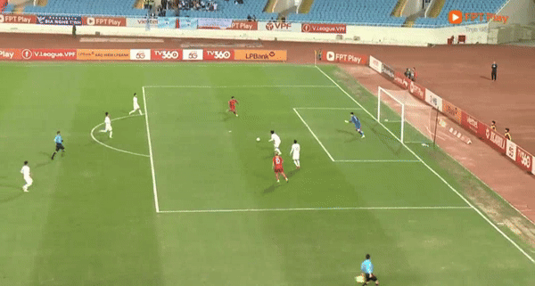 Đánh bại HAGL, Thể Công Viettel phả hơi nóng vào cuộc đua vô địch ảnh 11