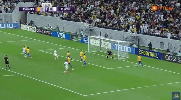 Pha bóng mở điểm của Ronaldo