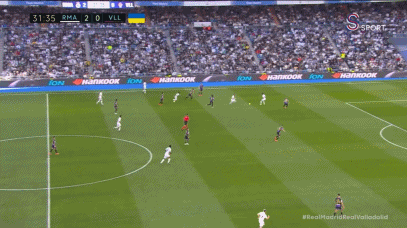 Bàn thắng thứ 2 của Benzema Bàn thắng thứ 2 của Benzema