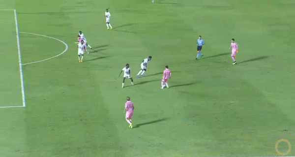 Pha ghi bàn ở những giây cuối cùng của Messi Pha ghi bàn ở những giây cuối cùng của Messi