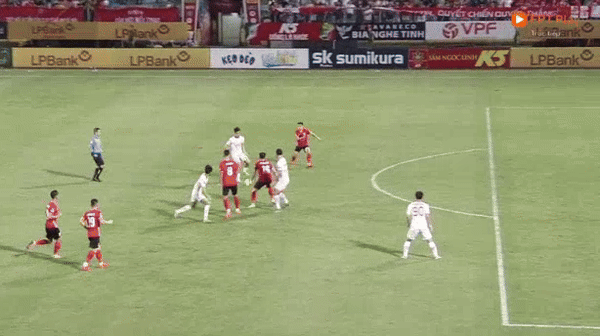 Thua trận thứ 3 liên tiếp, CAHN ngày càng xa chức vô địch V-League 2023/24 ảnh 11