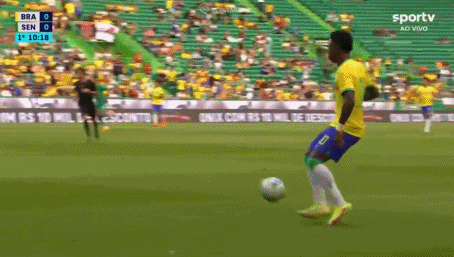 Brazil mở tỷ số nhưng lại thua ngược chóng vánh