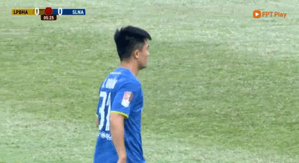 Đánh bại SLNA, LPB HAGL tiến gần cơ hội trụ hạng ảnh 3 Đánh bại SLNA, LPB HAGL tiến gần cơ hội trụ hạng ảnh 3