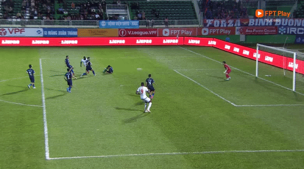 Bị Bình Dương cầm hòa 1-1, HAGL chưa thể có được chiến thắng đầu tiên ảnh 11