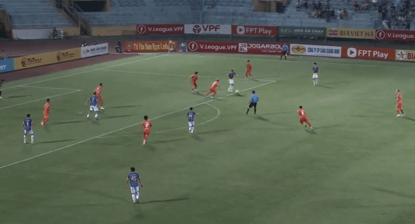 Bị SHB Đà Nẵng cầm hoà 1-1, Hà Nội FC vẫn kém đội đầu bảng Thanh Hoá 3 điểm ảnh 9 Bị SHB Đà Nẵng cầm hoà 1-1, Hà Nội FC vẫn kém đội đầu bảng Thanh Hoá 3 điểm ảnh 9