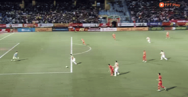  Thắng Thanh Hoá, CAHN trở lại cuộc đua vô địch V-League ảnh 24