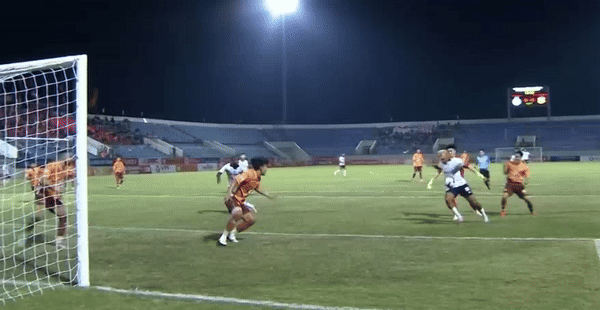 HAGL bất bại trận thứ 4 liên tiếp ở LPBank V-League 1-2024/25 ảnh 2 HAGL bất bại trận thứ 4 liên tiếp ở LPBank V-League 1-2024/25 ảnh 2