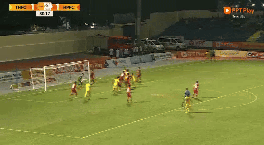 Bàn nâng tỷ số lên 2-1 của Thanh Long