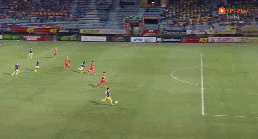 CLB Hà Nội ngược dòng Thanh Hoá bằng cú đúp của Văn Quyết ảnh 5 CLB Hà Nội ngược dòng Thanh Hoá bằng cú đúp của Văn Quyết ảnh 5