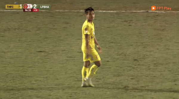 Tân binh tỏa sáng, HAGL gây sốc tại sân Thanh Hóa ảnh 11