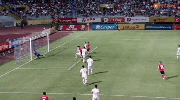 Thua trận thứ 3 liên tiếp, CAHN ngày càng xa chức vô địch V-League 2023/24 ảnh 7