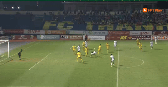 Rafaelson lập siêu phẩm mở ra thắng lợi 5-2 cho Nam Định