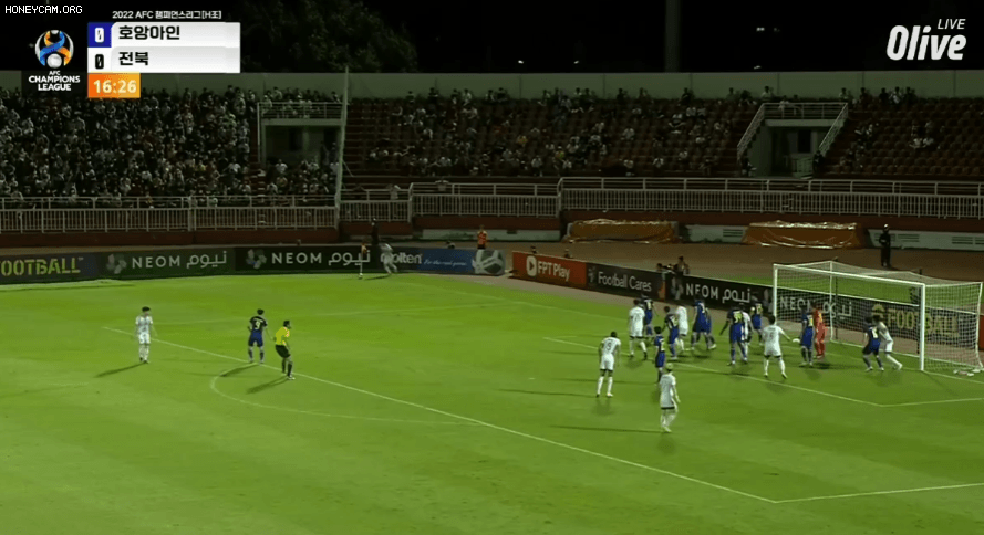 Sau khi có bàn dẫn trước, Jeonbuk đã không còn duy trì được sự chủ động về thế trận Sau khi có bàn dẫn trước, Jeonbuk đã không còn duy trì được sự chủ động về thế trận