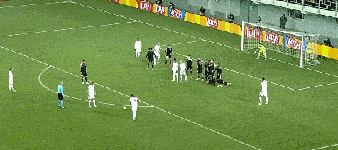 Bàn mở tỷ số của Alaba Bàn mở tỷ số của Alaba