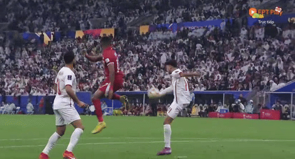 Qatar vô địch Asian Cup trên sân nhà nhờ 3 quả phạt 11m ảnh 22