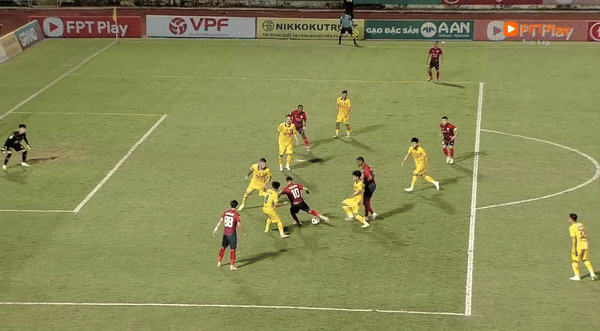 Mưa bàn thắng ở sân Vinh, CAHN đăng quang Cúp Quốc gia ảnh 12 Mưa bàn thắng ở sân Vinh, CAHN đăng quang Cúp Quốc gia ảnh 12