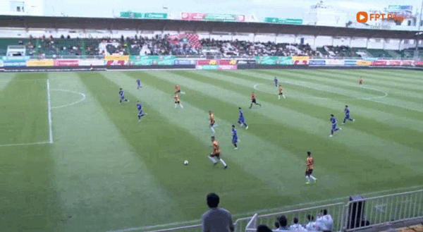 Đánh bại SLNA, LPB HAGL tiến gần cơ hội trụ hạng ảnh 5 Đánh bại SLNA, LPB HAGL tiến gần cơ hội trụ hạng ảnh 5