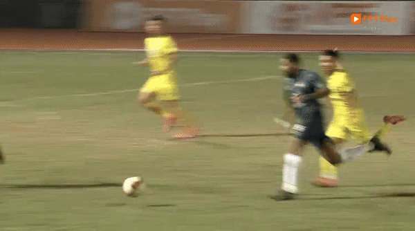 Tân binh tỏa sáng, HAGL gây sốc tại sân Thanh Hóa ảnh 7