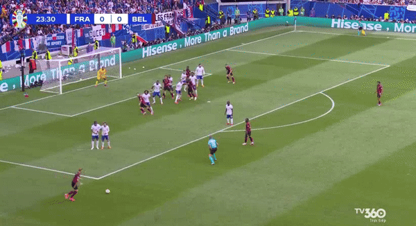 Pháp nhọc nhằn vượt qua Bỉ nhờ bàn phản lưới muộn ảnh 17 Pháp nhọc nhằn vượt qua Bỉ nhờ bàn phản lưới muộn ảnh 17