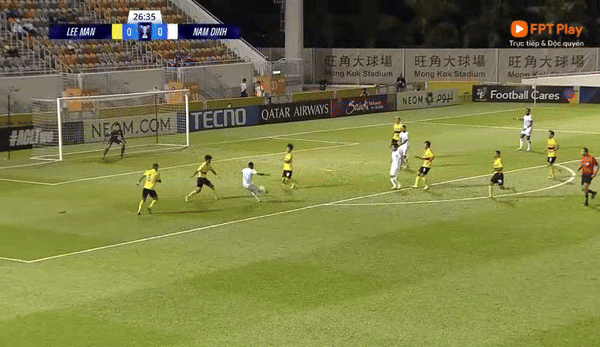 Bàn mở tỷ số của Rafaelson Bàn mở tỷ số của Rafaelson