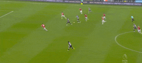 Newcastle mở tỷ số Newcastle mở tỷ số