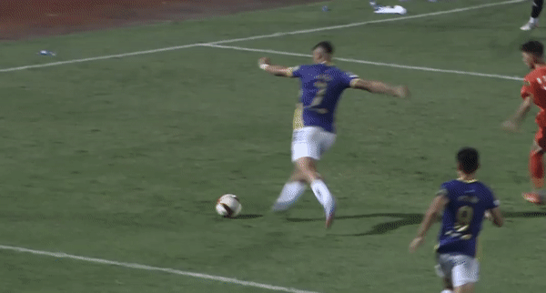 Bị SHB Đà Nẵng cầm hoà 1-1, Hà Nội FC vẫn kém đội đầu bảng Thanh Hoá 3 điểm ảnh 7 Bị SHB Đà Nẵng cầm hoà 1-1, Hà Nội FC vẫn kém đội đầu bảng Thanh Hoá 3 điểm ảnh 7