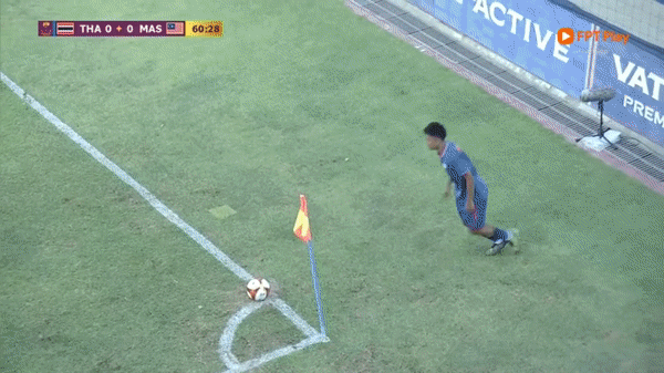 SEA Games 32: U22 Thái Lan sánh vai cùng U22 Việt Nam sau thắng lợi 2-0 trước U22 Malaysia ảnh 10