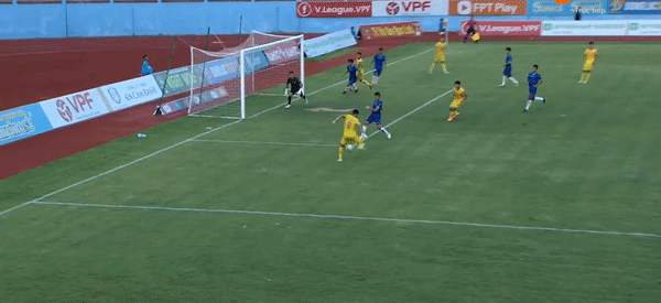 Duy Mạnh, Tuấn Hải giúp Hà Nội FC dứt mạch không thắng ảnh 4 Duy Mạnh, Tuấn Hải giúp Hà Nội FC dứt mạch không thắng ảnh 4