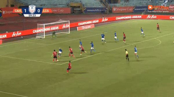 Bàn thắng đầu tiên của Đình Bắc cho CLB mới Bàn thắng đầu tiên của Đình Bắc cho CLB mới