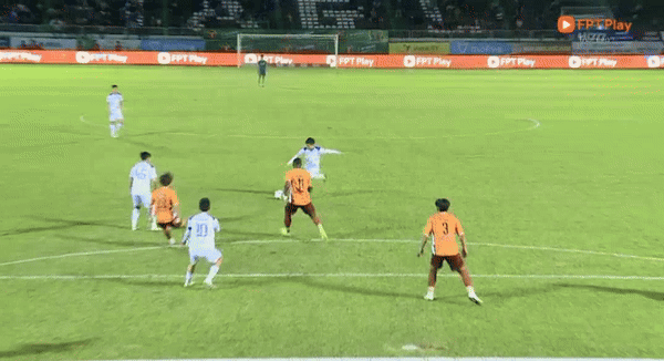 Có HLV mới, CLB Hà Nội thắng đậm HAGL tại Pleiku ảnh 14 Có HLV mới, CLB Hà Nội thắng đậm HAGL tại Pleiku ảnh 14