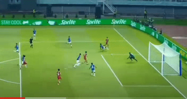 Bàn mở tỷ số của Kaka Bàn mở tỷ số của Kaka