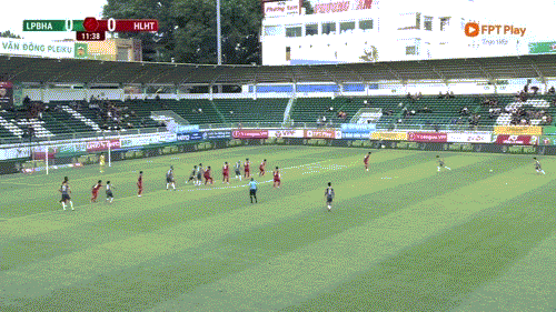 LPBank HAGL vất vả ngược dòng thắng Hồng Lĩnh Hà Tĩnh 2-1 trên sân nhà ảnh 5 LPBank HAGL vất vả ngược dòng thắng Hồng Lĩnh Hà Tĩnh 2-1 trên sân nhà ảnh 5