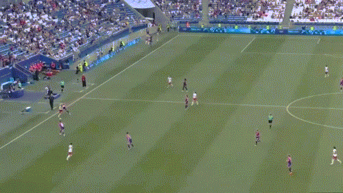 Tuyển nữ Mỹ lần thứ 6 vào chung kết Olympic nhờ bàn thắng hiệp phụ trước tuyển Đức ảnh 16