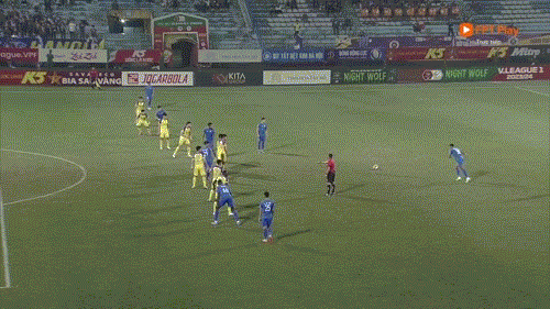 Đánh bại Quảng Nam, Hà Nội lại nuôi hy vọng tốp 3 ảnh 12