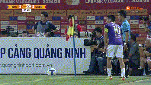 Văn Quyết giúp Hà Nội thắng trận ra quân V-League ảnh 22 Văn Quyết giúp Hà Nội thắng trận ra quân V-League ảnh 22