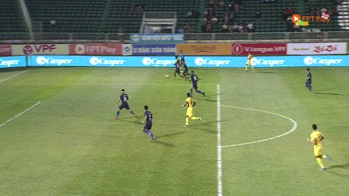 Hàng công bế tắc, HAGL chia điểm với Quảng Nam tại Pleiku ảnh 17