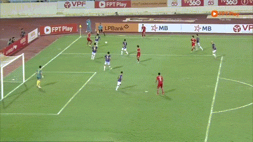 Thể Công Viettel ngược dòng đánh bại Hà Nội FC 2-1 phút cuối ảnh 11 Thể Công Viettel ngược dòng đánh bại Hà Nội FC 2-1 phút cuối ảnh 11